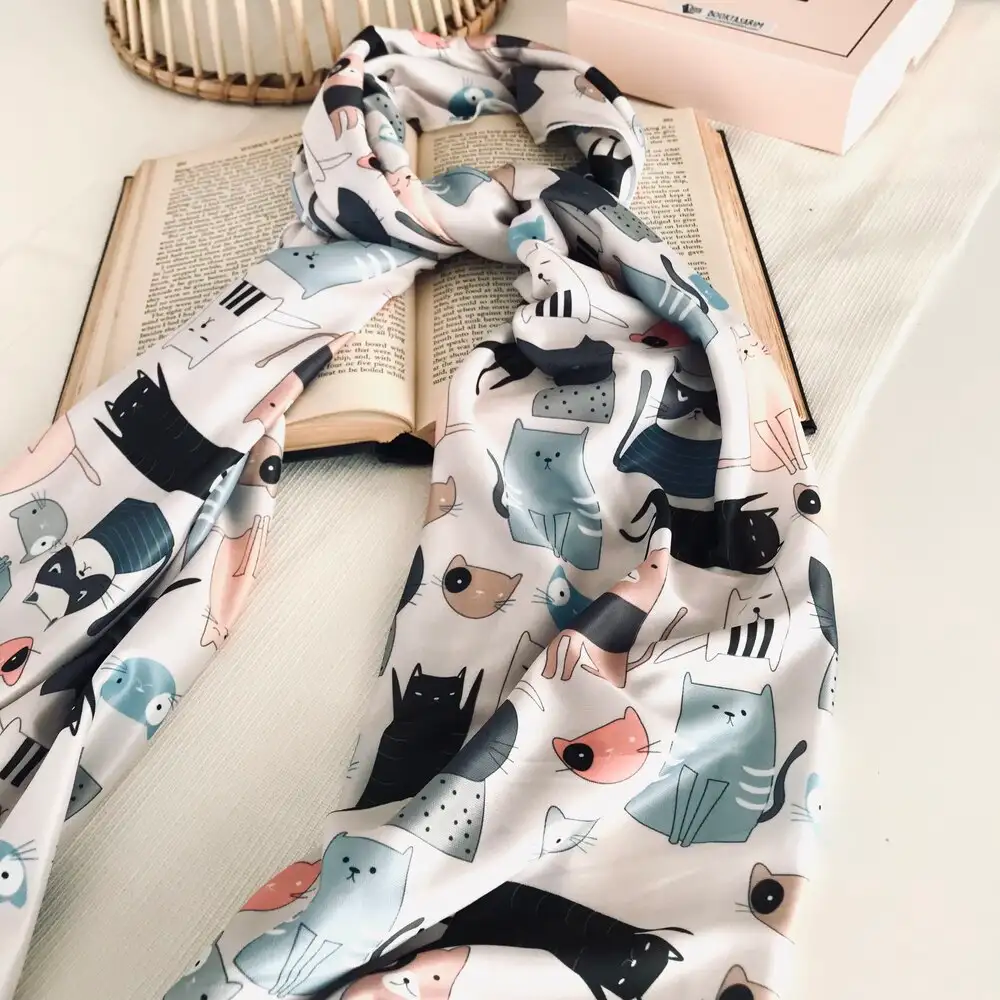 Fular - Cat Love Kedi Desenli Fular