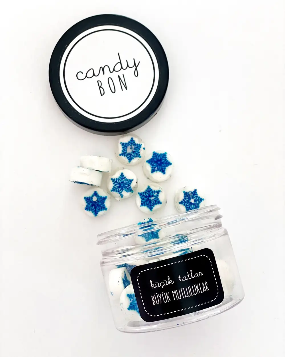 Candybon El Yapımı Mavi Kar Tanesi Desenli Beyaz Akide Şekeri