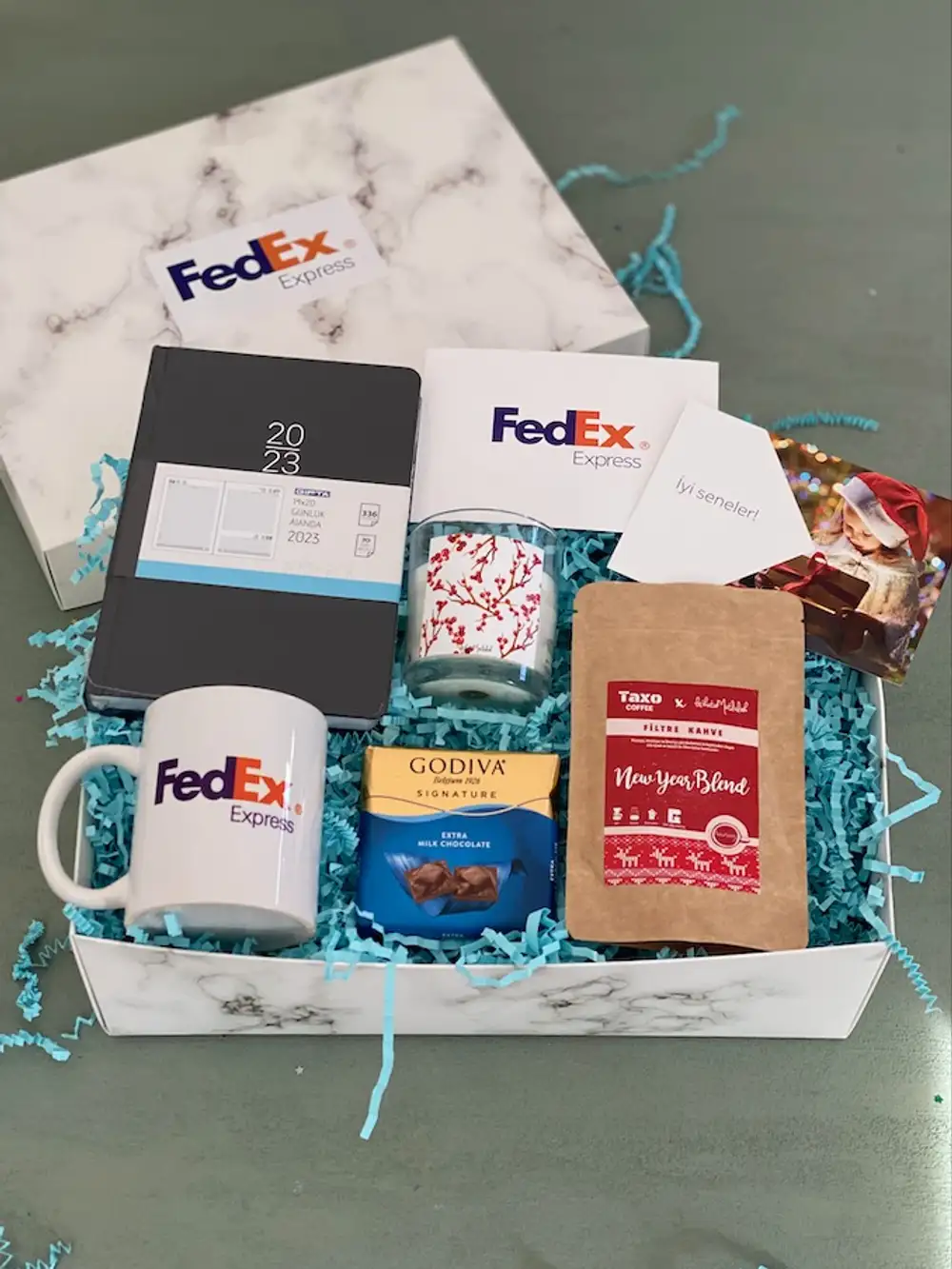 FEDEX Yılbaşı Kurumsal Hediye Kutusu