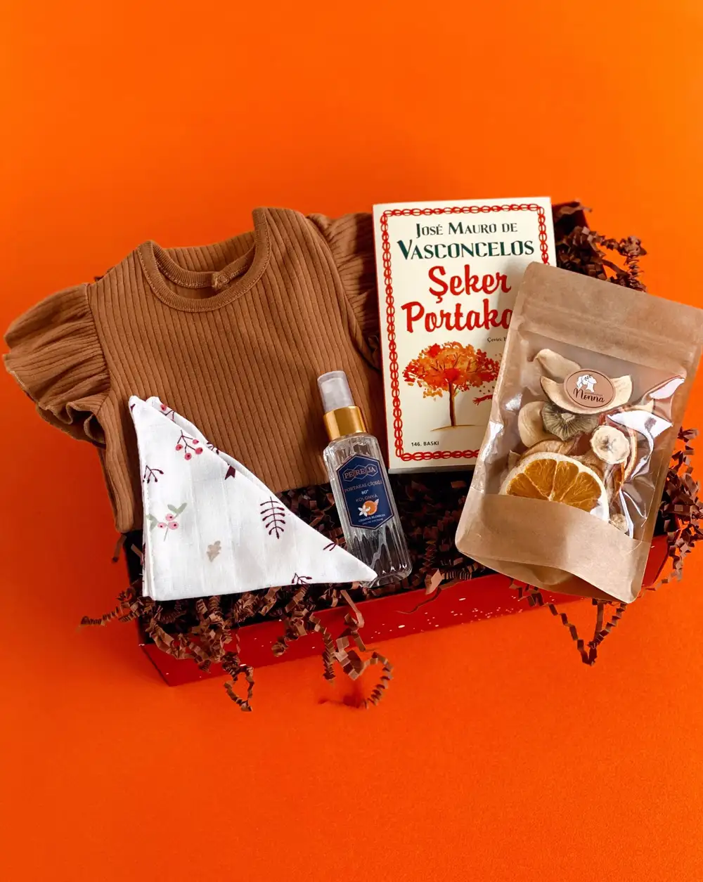 Merhaba Bebek Şeker Portakalı Kitaplı Anne Bebek Şık Hediye Kutusu Seti