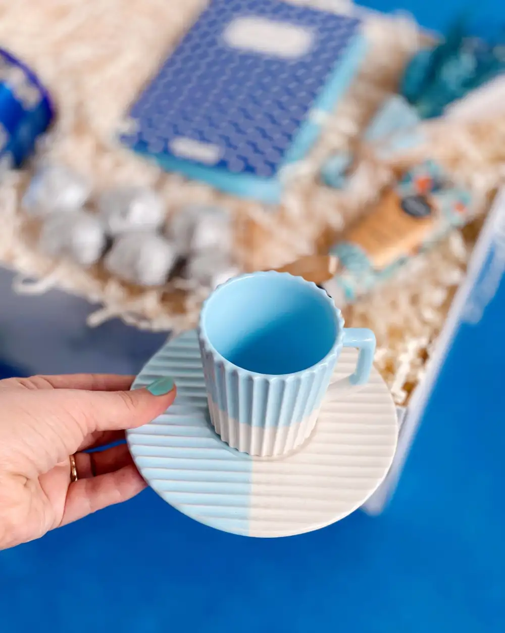 El Yapımı Mavi Beyaz Çizgili Türk Kahvesi Fincanı