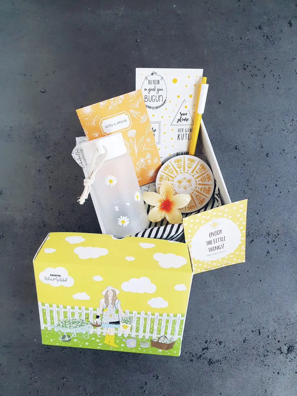 Papatyalı Hediye Kutusu Seti Daisy Gift Box