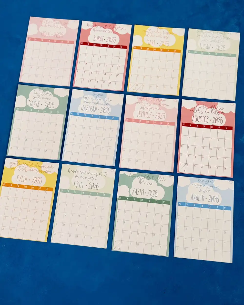 2026 Takvimi Renkli Pastel Renkler Masa Takvimi