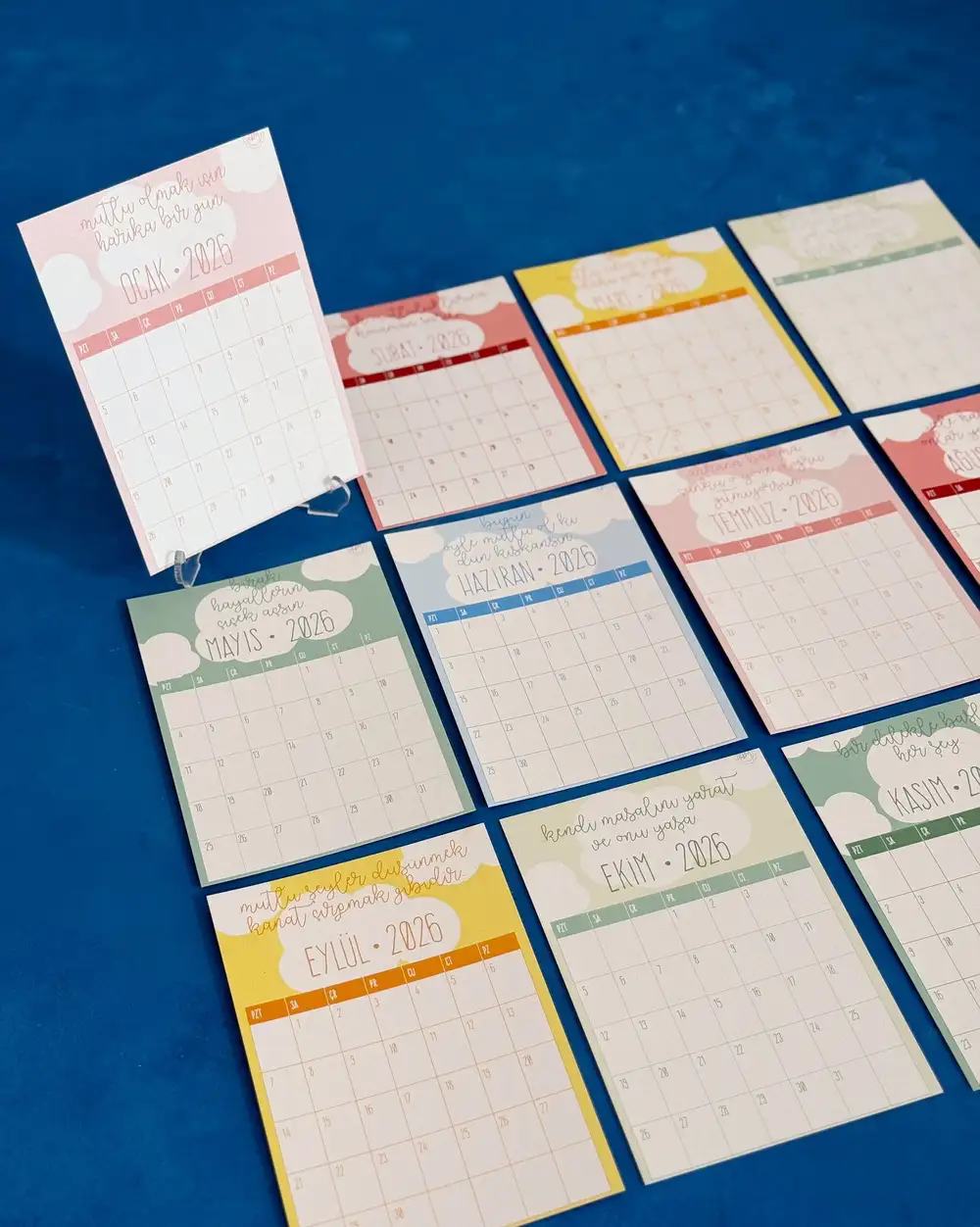 2026 Takvimi Renkli Pastel Renkler Masa Takvimi