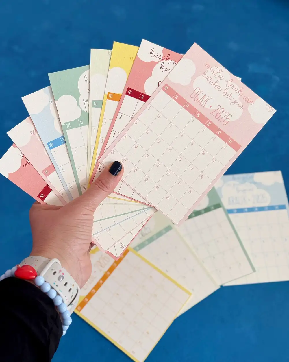 2026 Takvimi Renkli Pastel Renkler Masa Takvimi