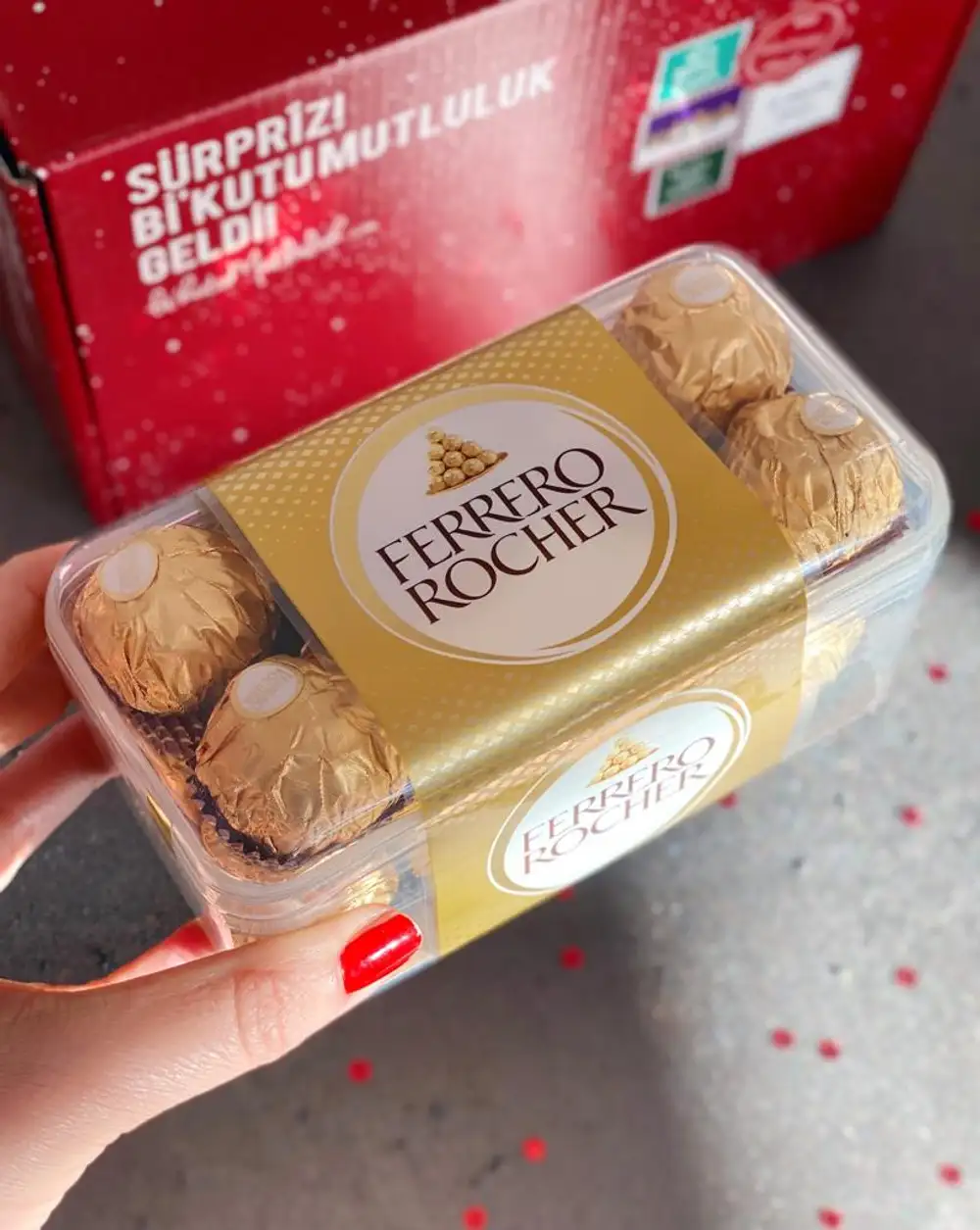 Ferrero Rocher Findikli Çikolata 200gr