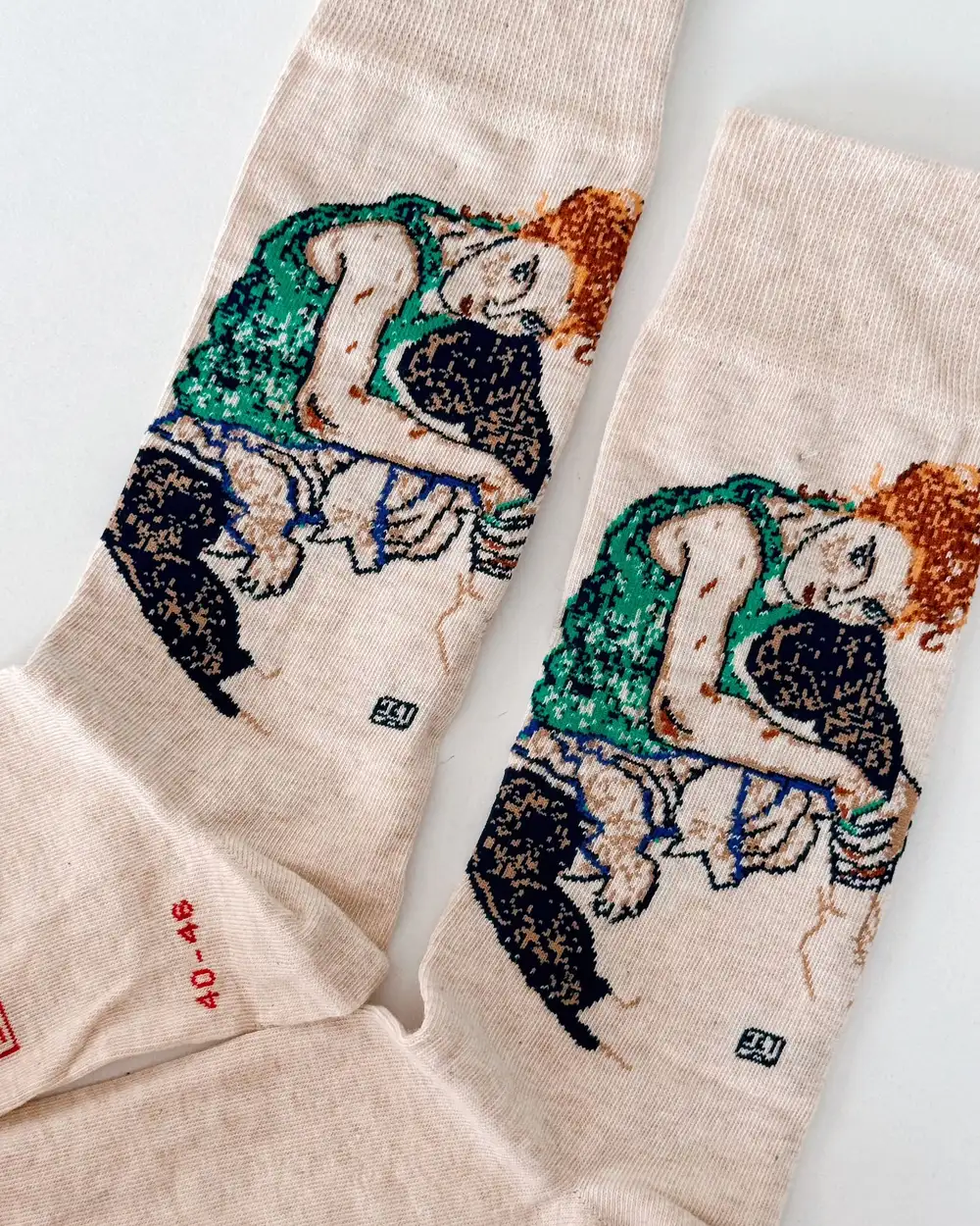 Egon Schiele Dizi Bükük Oturan Kadın Çorap