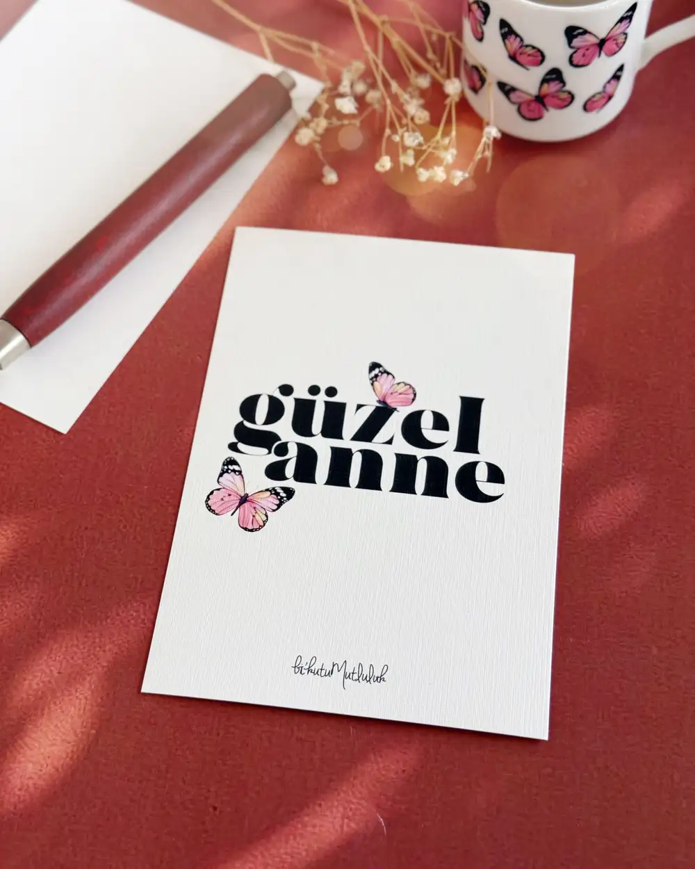 Güzel Anneye Kelebek Hediye Kutusu