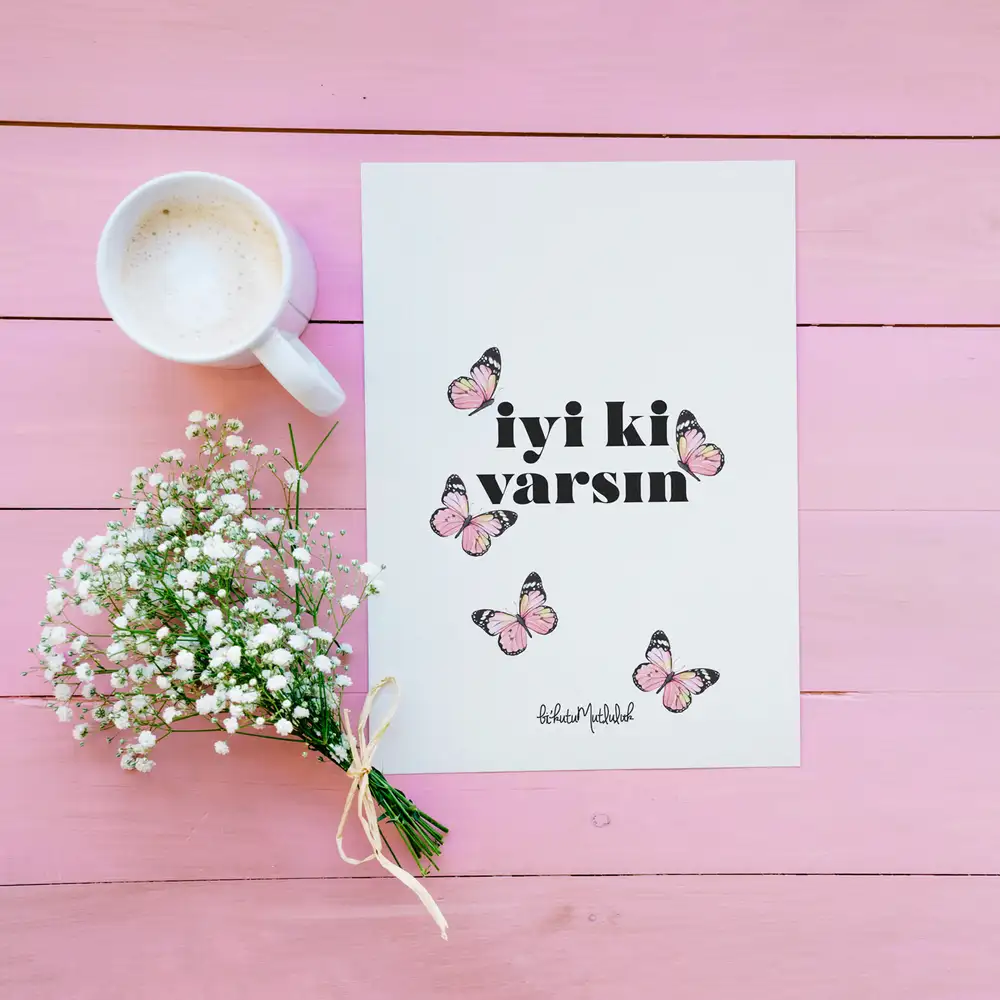 Kelebekli Motto Kartı Kartpostal