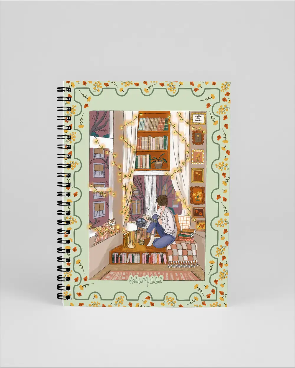 N243 Cozy Kitapsever Kız Çizimli A5 Spiralli Defter