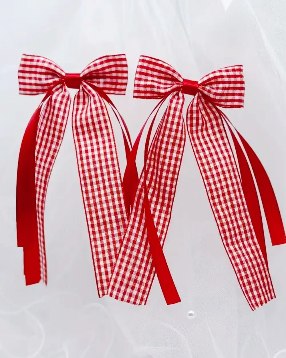 Kırmızı Pötikare Kurdele Fiyonk Toka 2li