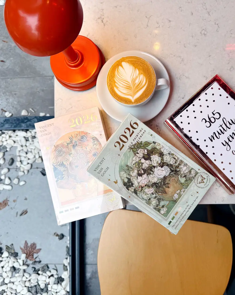 2026 Çiçekli Masa Takvimi Van Gogh Güller Vazoda Yeşil