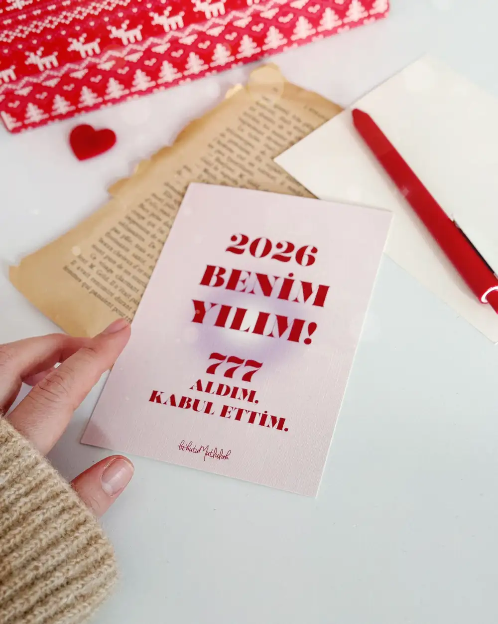2026 Benim Yılım Aldım Kabul Ettim 777 Manifestli Yılbaşı Motto Kartı