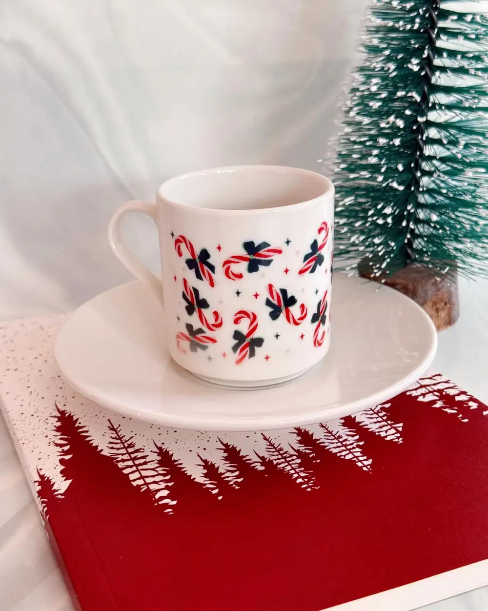 Baston Şeker Yılbaşı Türk Kahvesi Fincanı