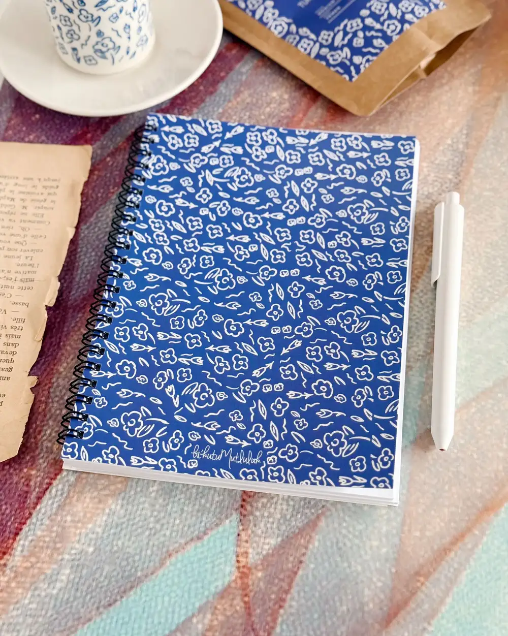 N271 Feel Çiçekli A5 Spiralli Defter