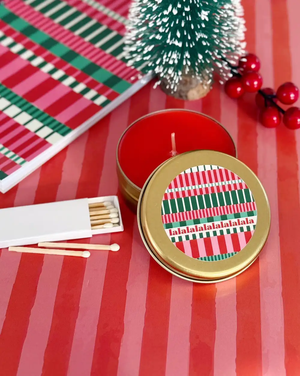 Yılbaşı Metal Kutuda Hediyelik Mum