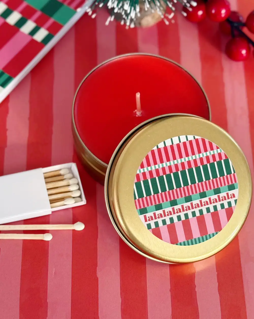 Yılbaşı Metal Kutuda Hediyelik Mum