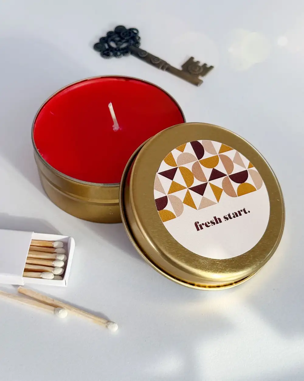 Geometric Metal Kutuda Hediyelik Mum