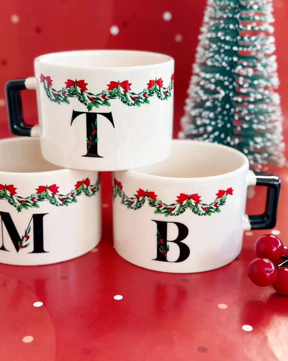 Yılbaşı Ruhu Kişiye Özel Baş Harf Harfli Kupa