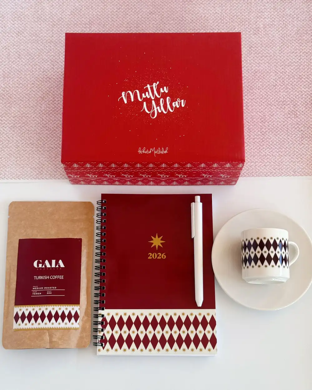 Gold Premium Yılbaşı Hediye Kutusu