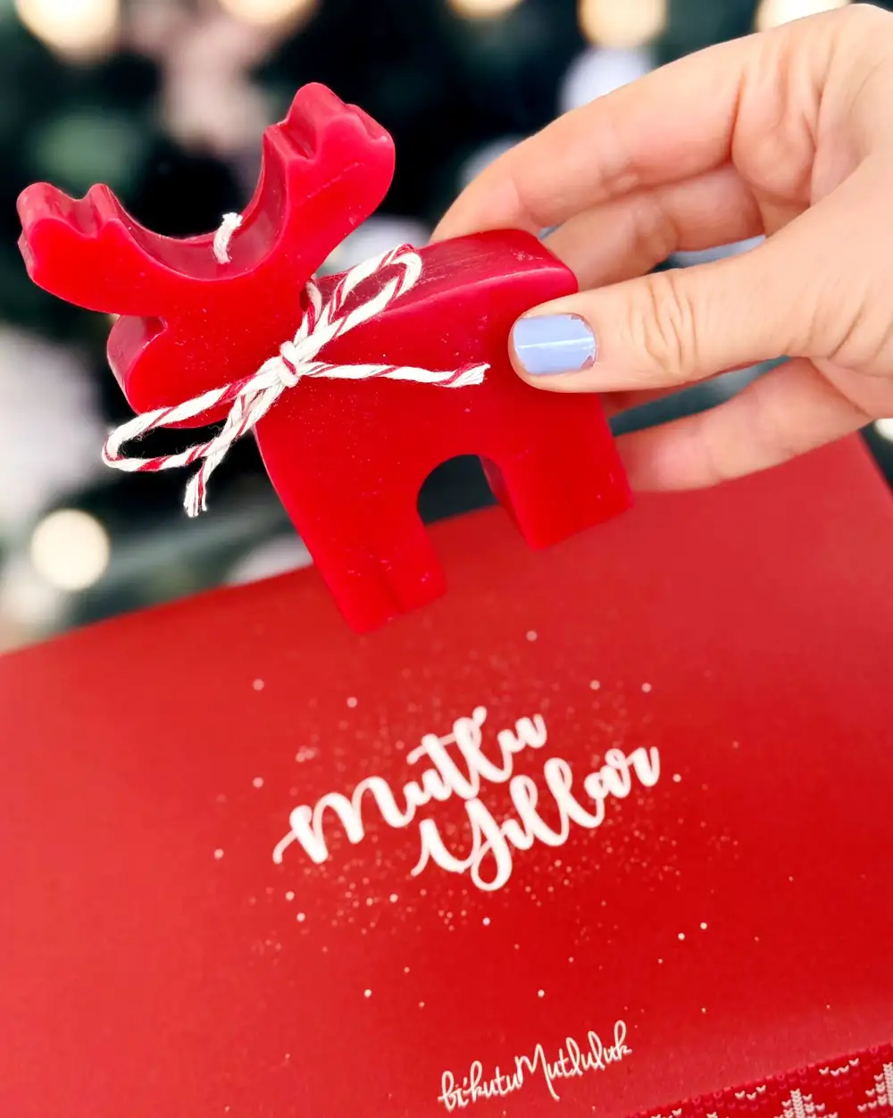 Yılbaşı Geyikli Kırmızı Mum