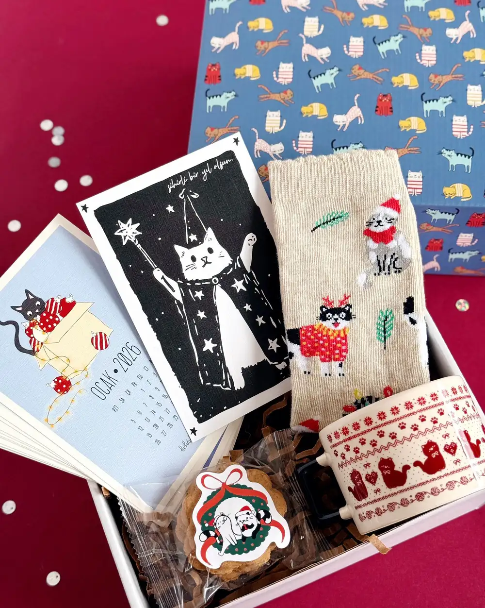 Vintage Kedili Yılbaşı Hediye Kutusu