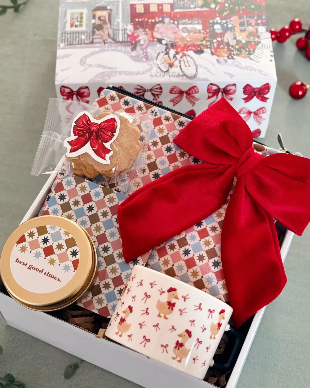 Romantik Yılbaşı Hediye Kutusu