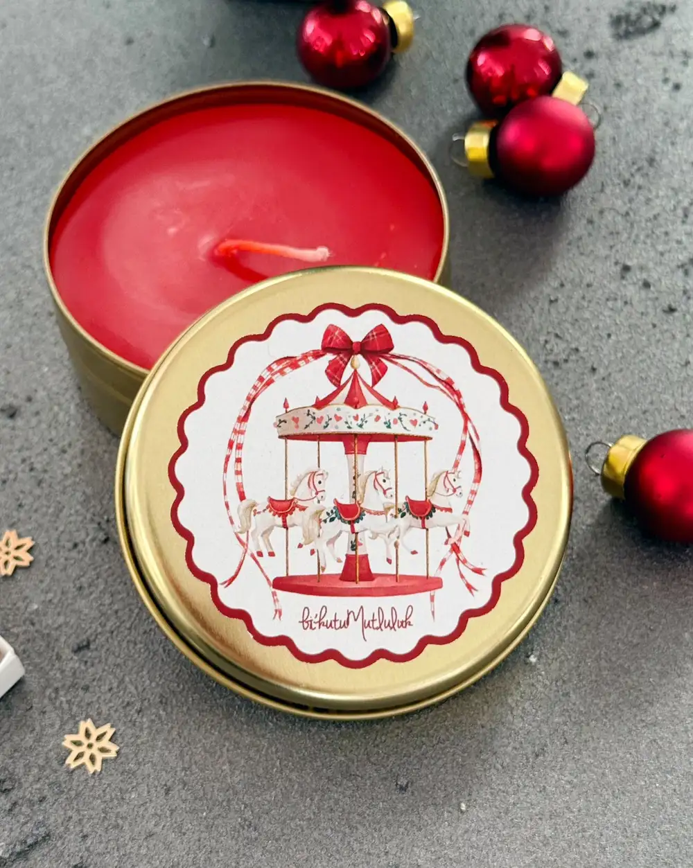 Atlı Karınca Yılbaşı Metal Kutuda Hediyelik Mum