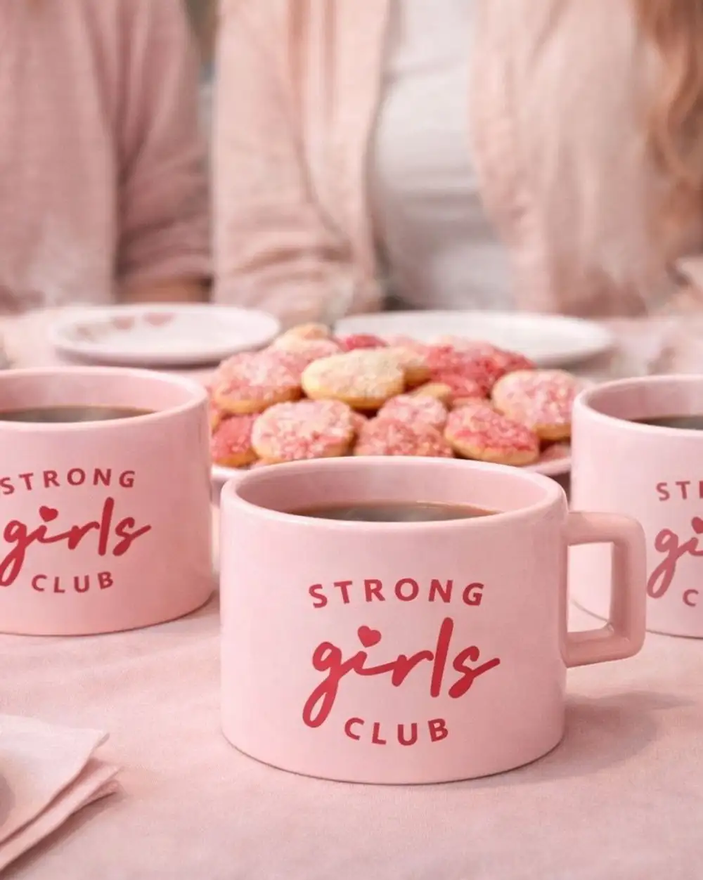Strong Girls Club Pembe Kupa Fincan