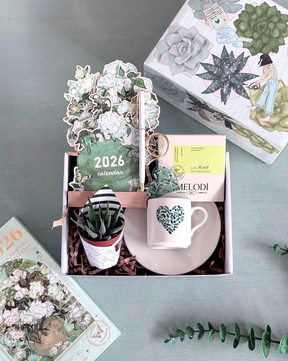 Sukulentli Kadın Hediyeleri Kutusu
