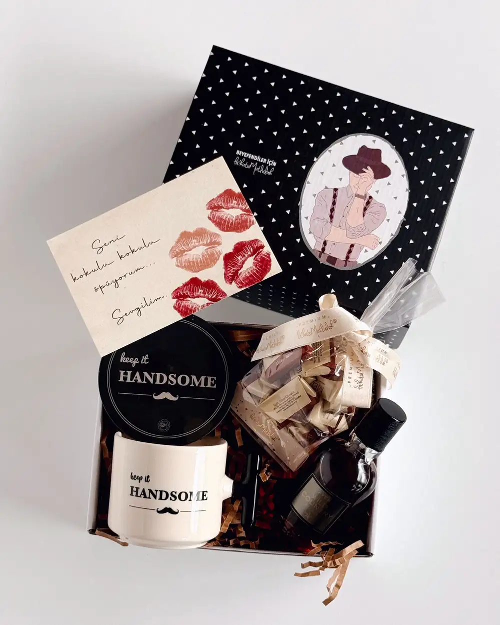 Kokulu Öpücükler Parfümlü Erkek Sevgili Hediye Kutusu