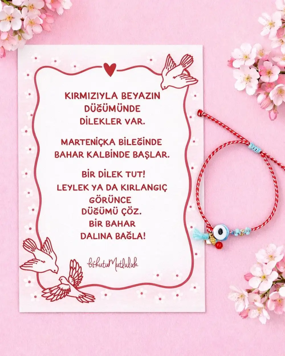 Marteniçka Şans Bilekliği Ve Kalpten Motto Kartı Kartpostal