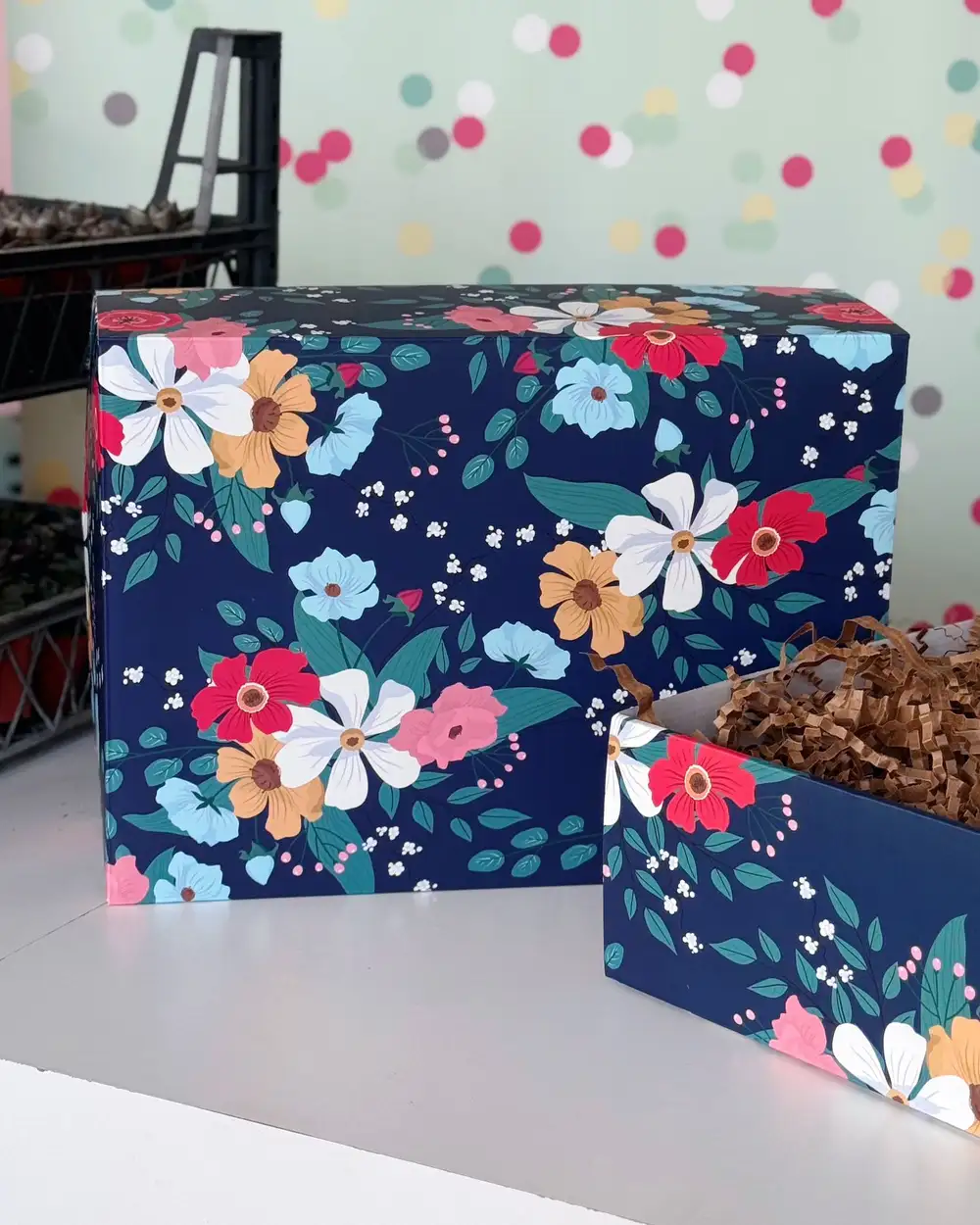 Collection Bikutumutluluk Lacivert Çiçekli Hediye Kutusu ( Boş Hediye Kutusu )