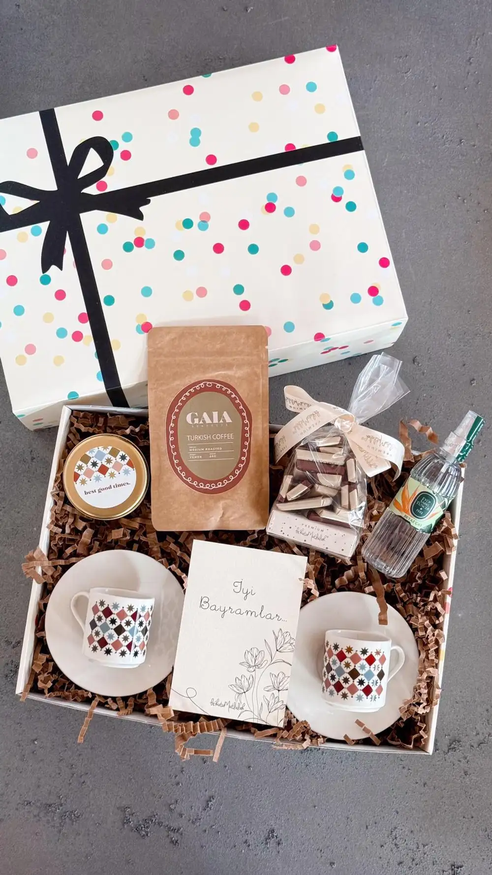 Birlikte Güzel Bir Bayram Hediye Kutusu