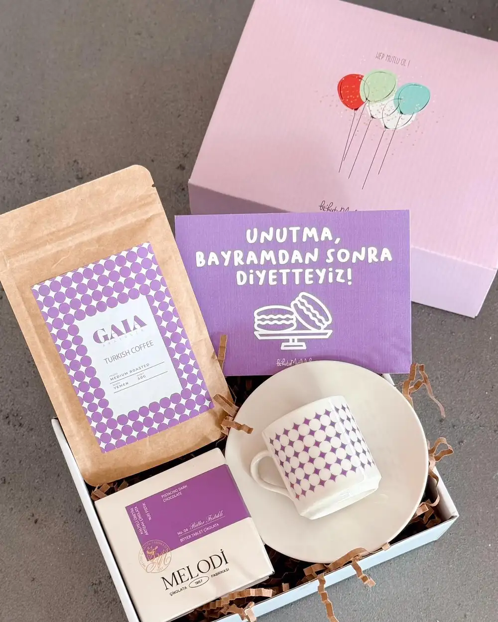 Işıltılı Bayram Hediye Kutusu