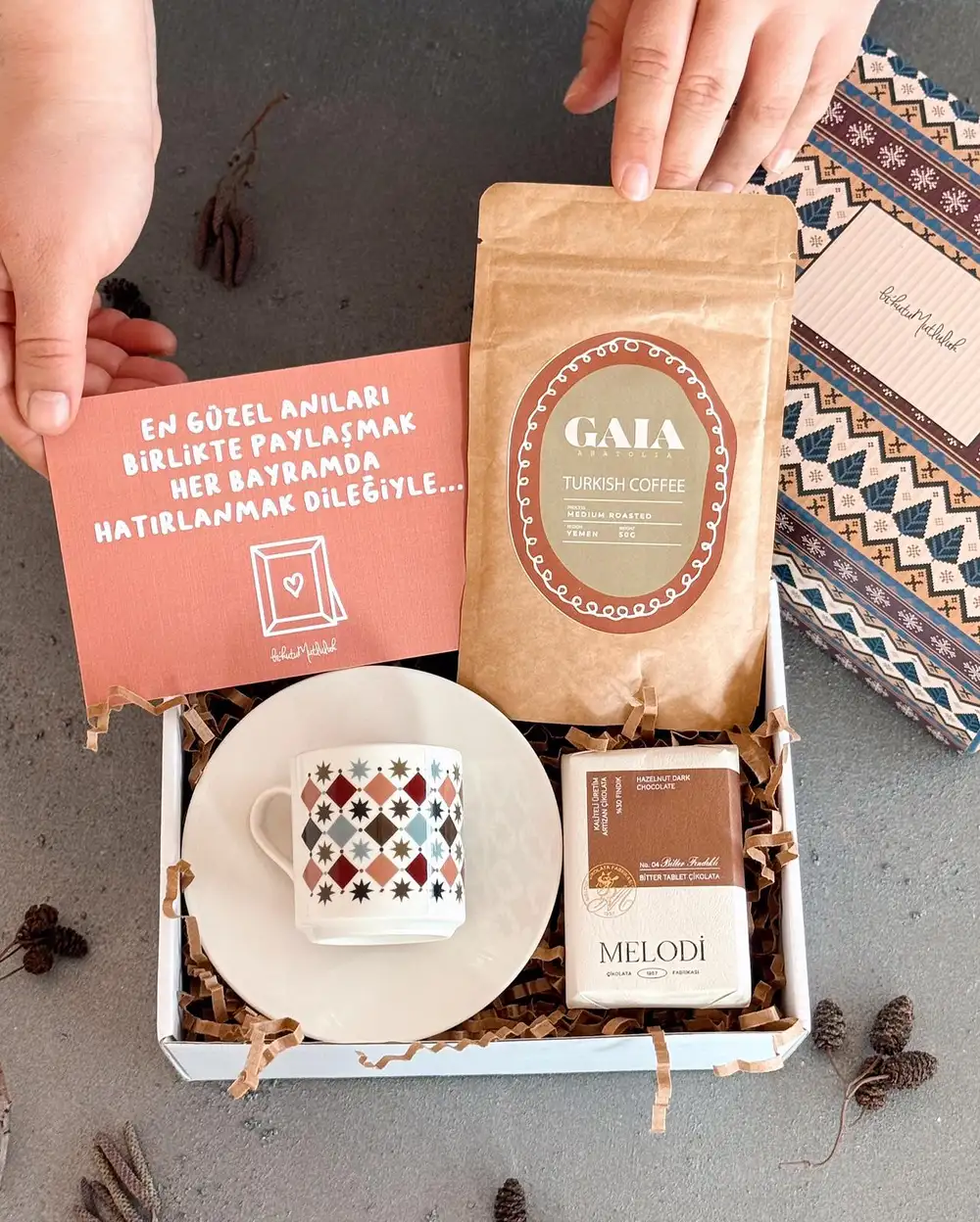 Zarif Bayram Hediye Kutusu