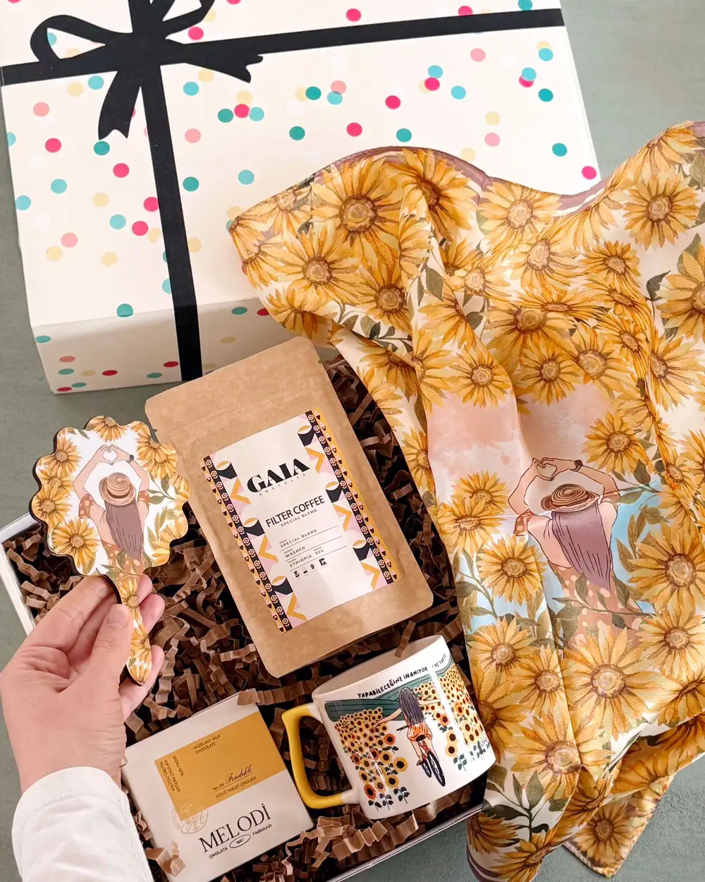 Ayçiçek Tarlası Hediye Kutusu