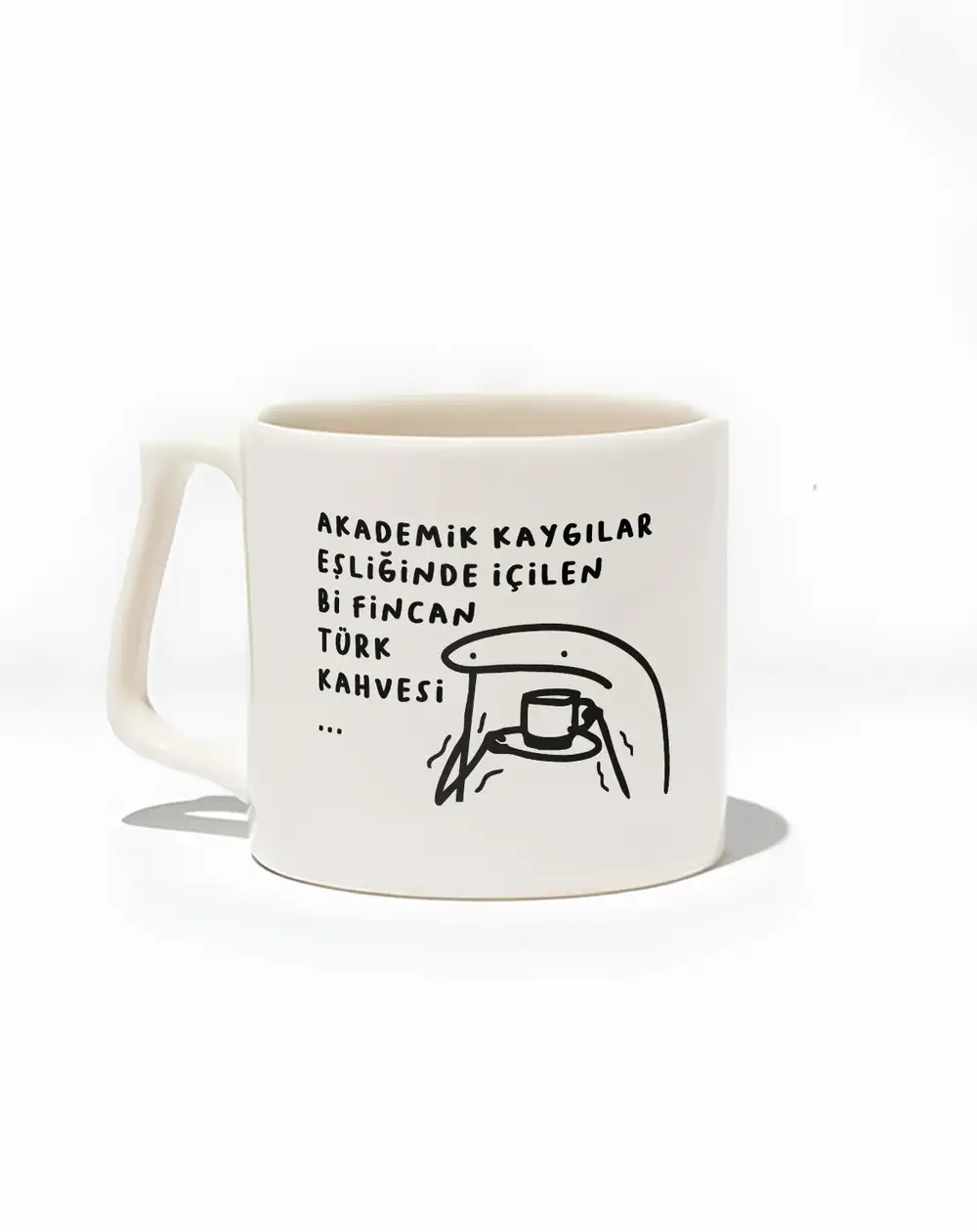 Akademik Kaygılar Eşliğinde içilen Türk Kahvesi Kupa Bardak
