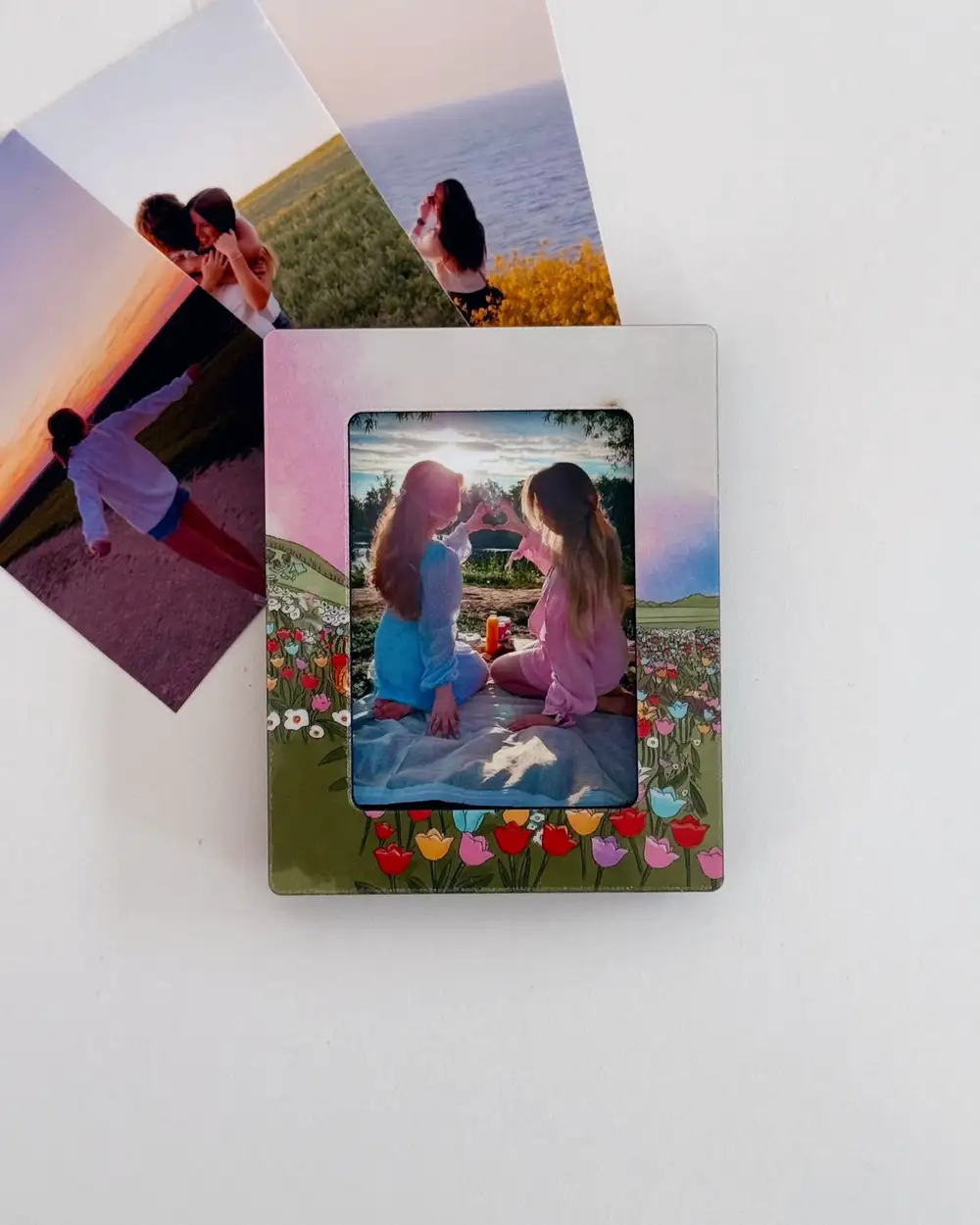 Rüya Tarlası Magnet Çerçeve Ve Kişiye Özel 4'lü Mini Fotoğraf Baskısı 6x9 cm