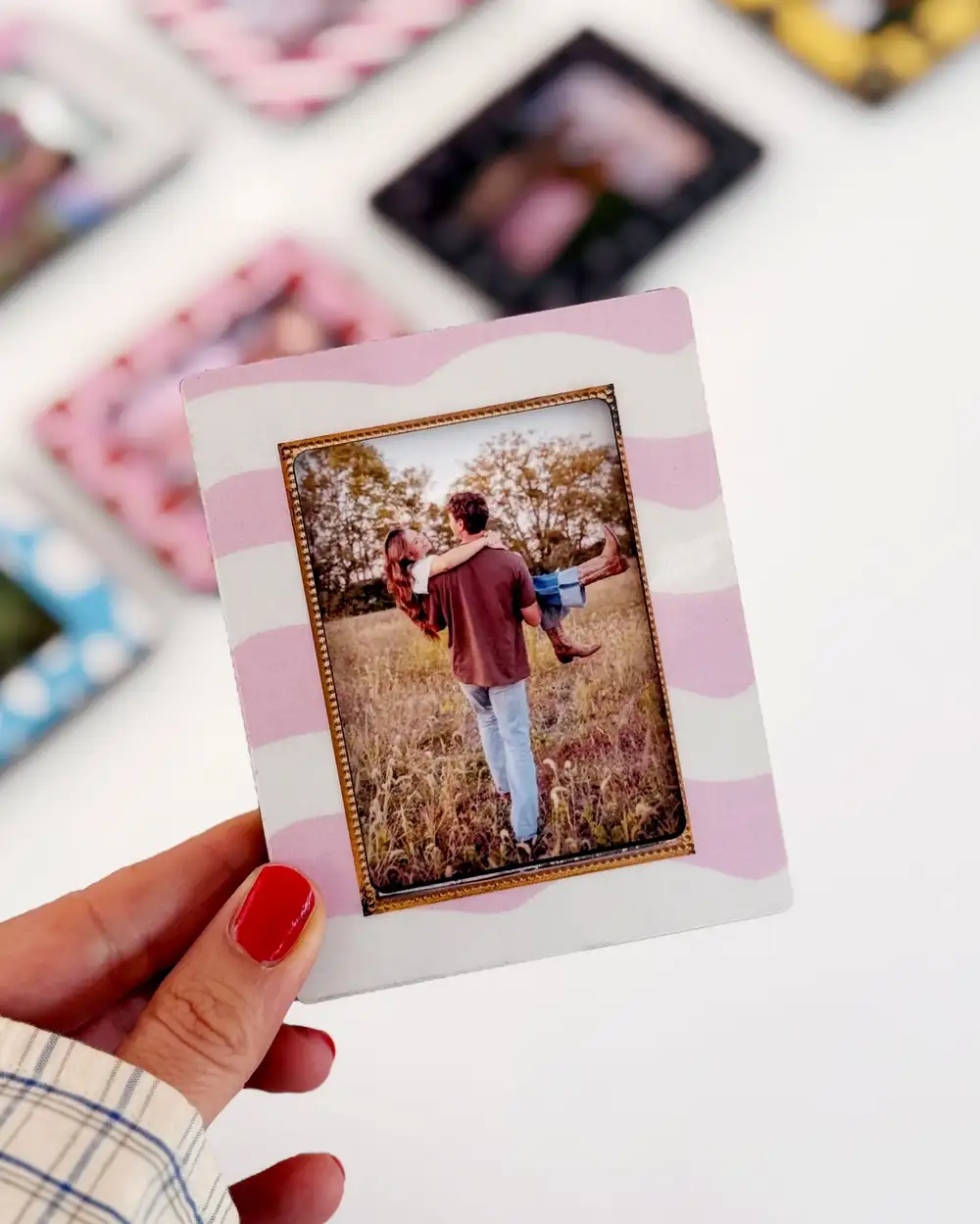 Hope Magnet Çerçeve Ve Kişiye Özel 4'lü Mini Fotoğraf Baskısı 6x9 cm
