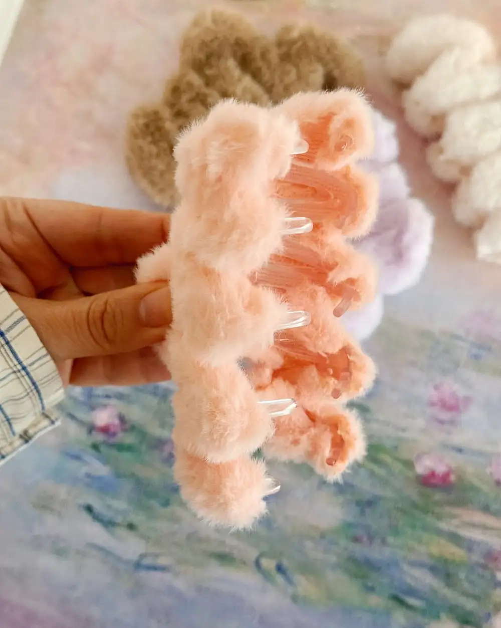 Peluş Yumuşak Tüylü Pastel Renkler Hediye Kıskaç Toka 1 Adet