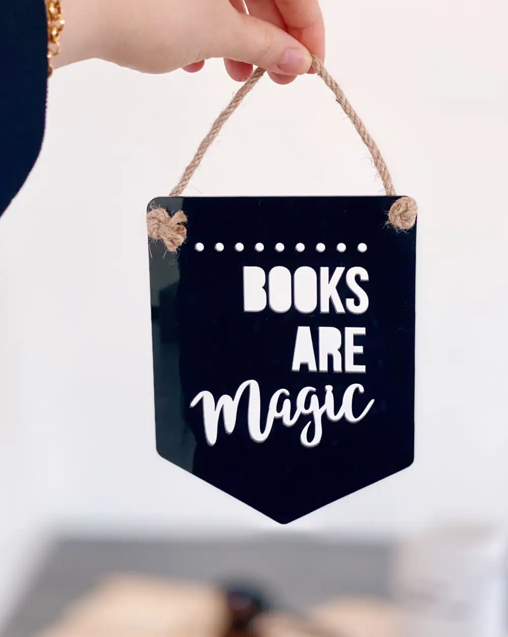 Books are magic siyah duvar süsü