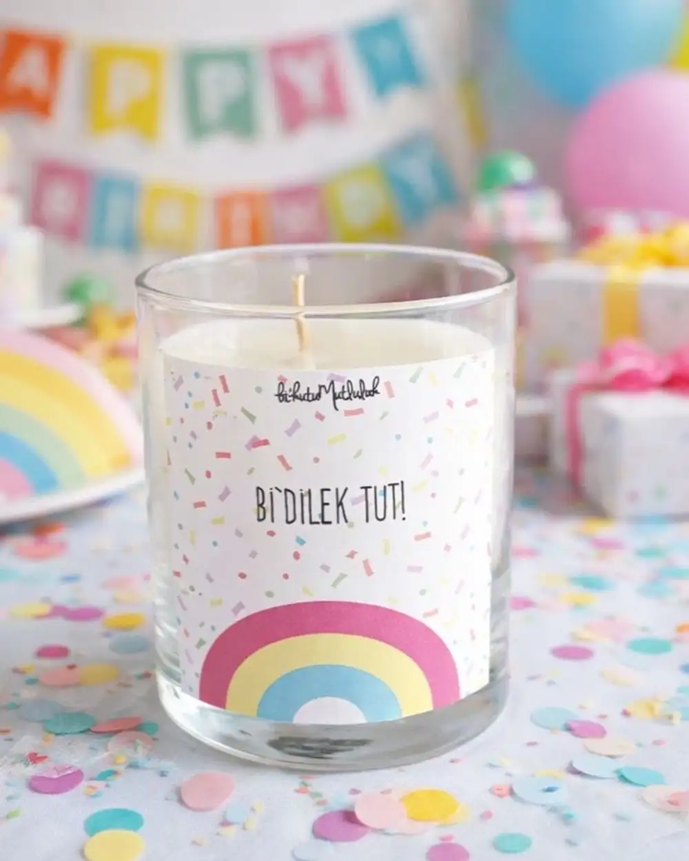 Mum n003 - Bi Dilek Tut Confetti Gökkuşağı Kokulu Bardak Mum