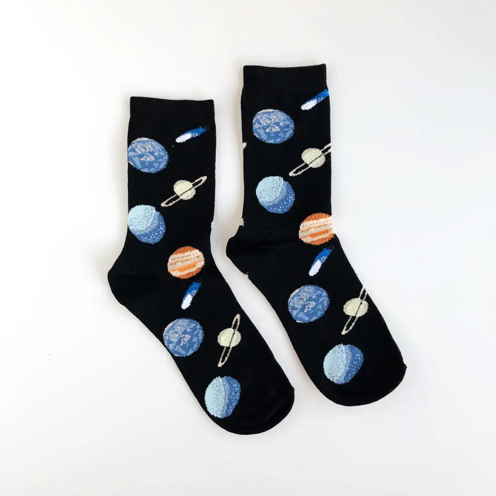 N079 Mavi gezegenler siyah çorap