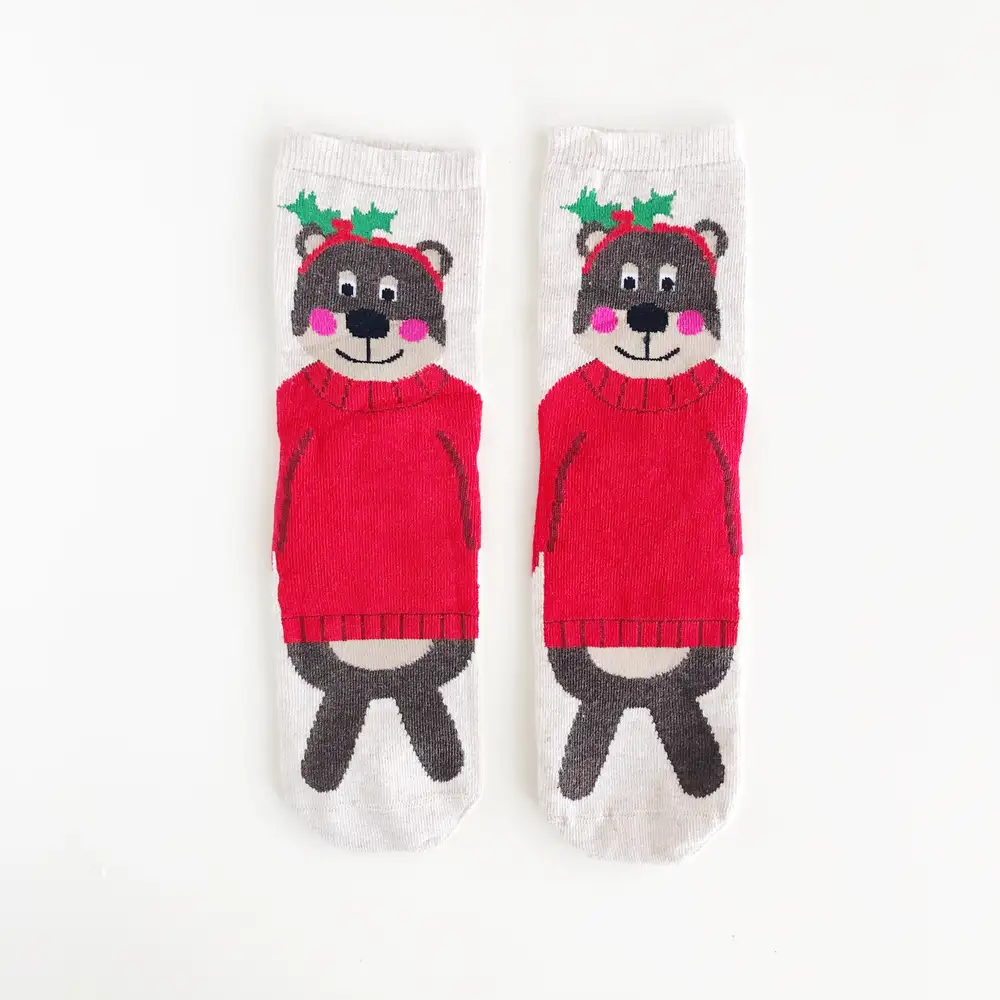 Yılbaşı serisi kırmızı kazaklı boz ayı krem çorap