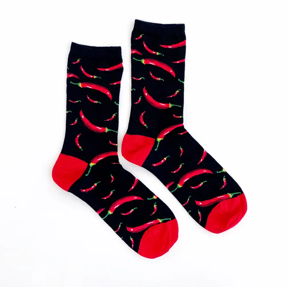 Çorap N260 - Siyah Kırmızı Biberler Çorap