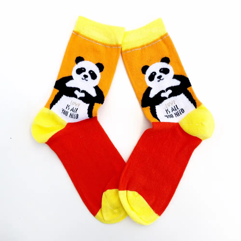 Çorap N315 - Kırmızı Turuncu Kalpli Panda Çorap