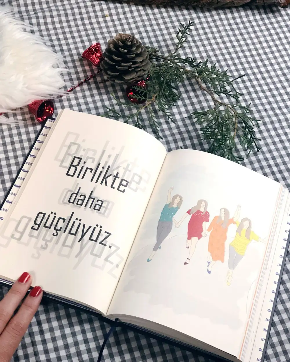 İTÜ GELİŞTİRME VAKFI HEDİYE KUTU SETİ 7