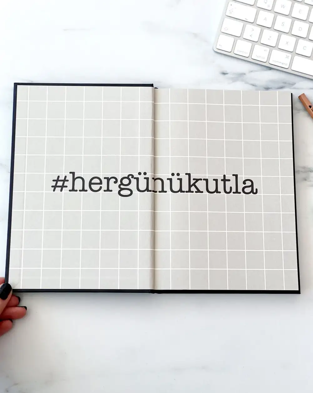 İTÜ GELİŞTİRME VAKFI HEDİYE KUTU SETİ 12