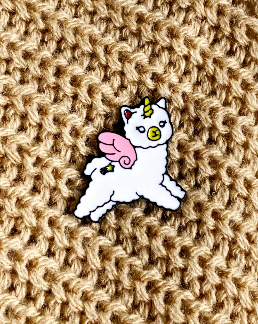Kanatlı Unicorn Kuzu Rozet